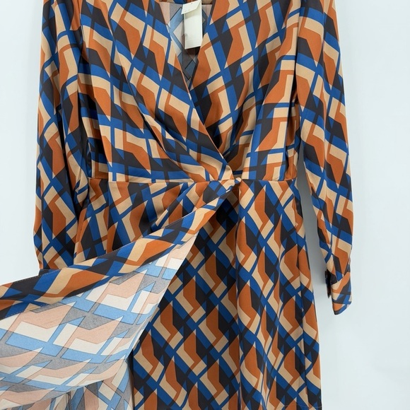 Banana Republic Satin Wrap Mini Dress in Orange Print Size 12 - Picture 9 of 14